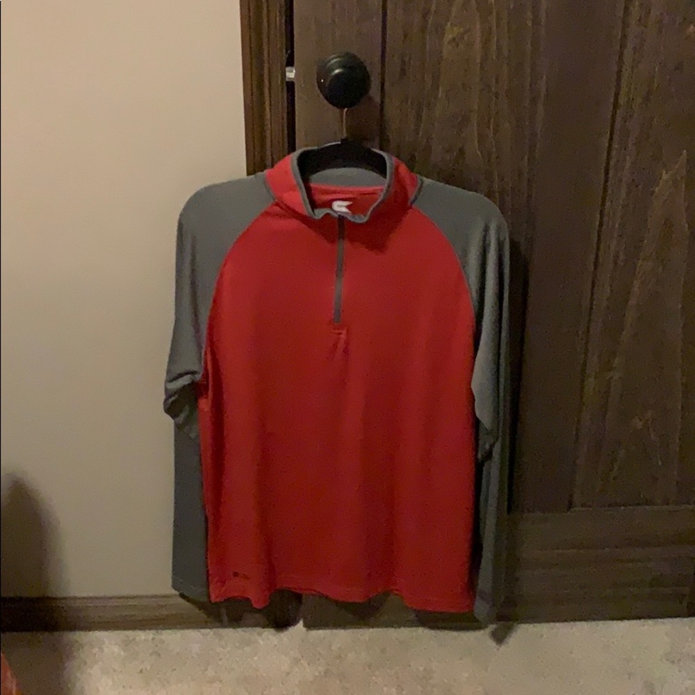 Men’s Colosseum red/grey 1/4 zip jacket (Medium)